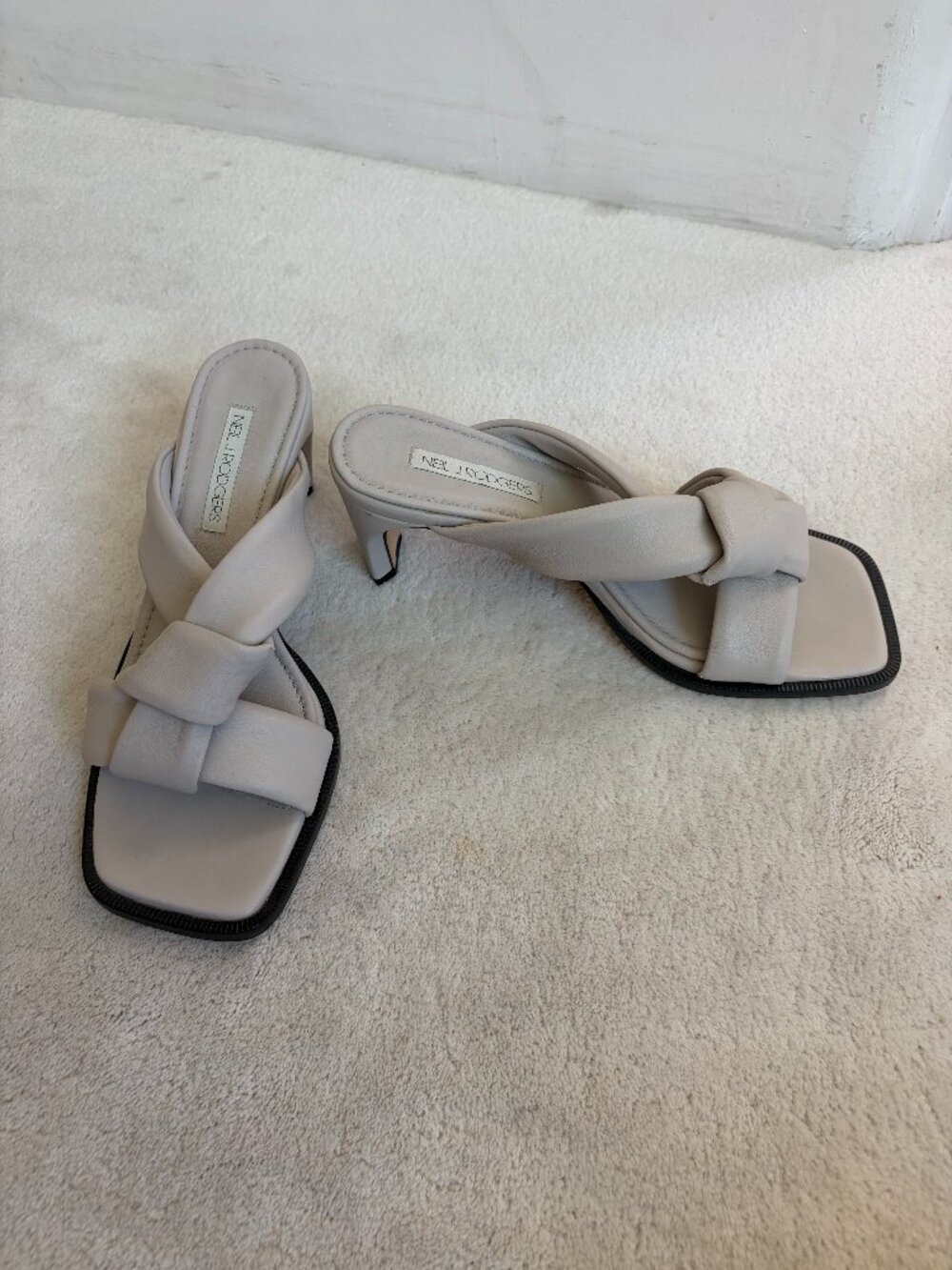 NEIL J. RODGES - OBI HEEL SANDAL